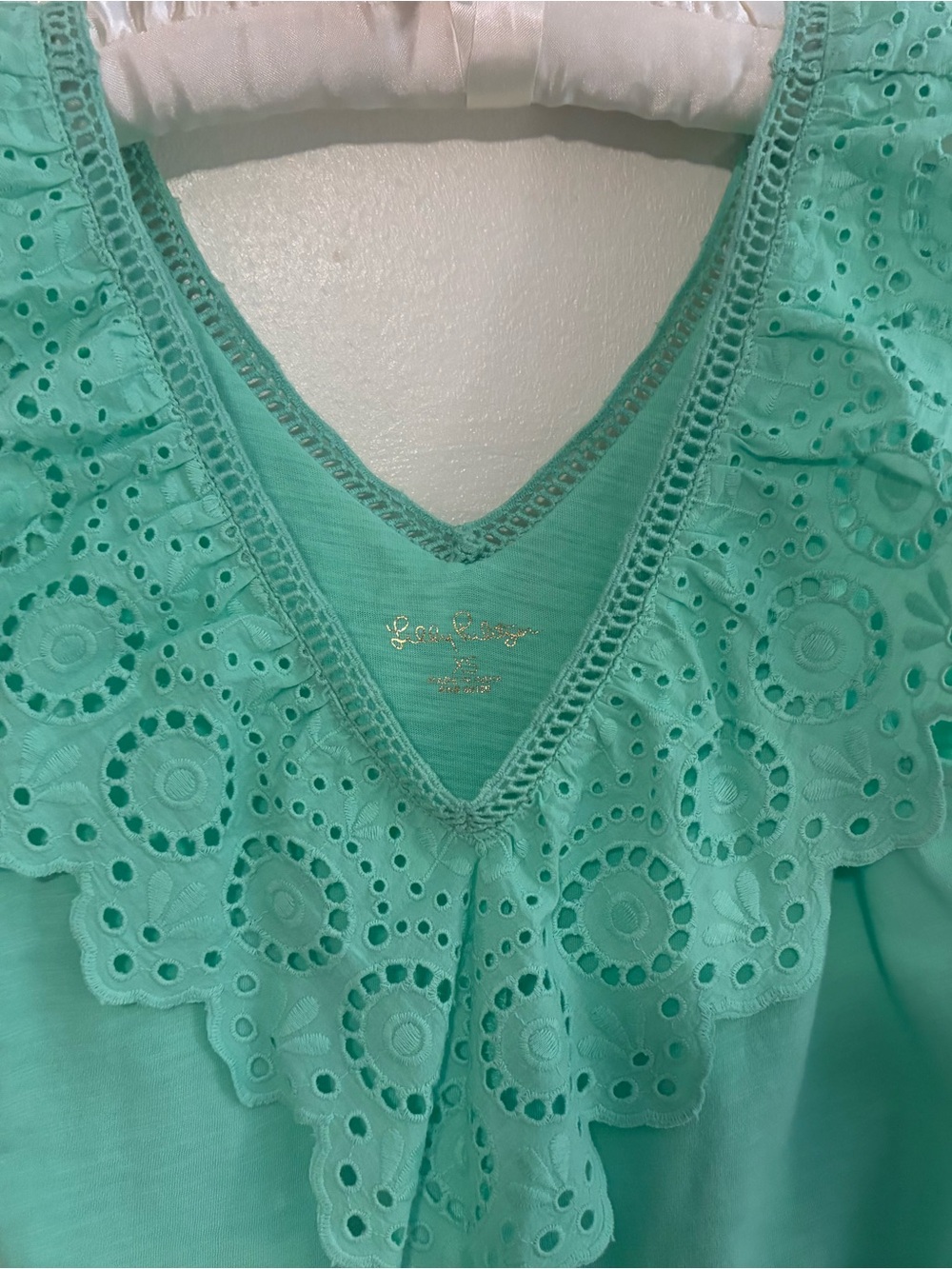 Lilly Pulitzer Mint Green Eyelet V-Neck Tunic - Picture 2 of 4